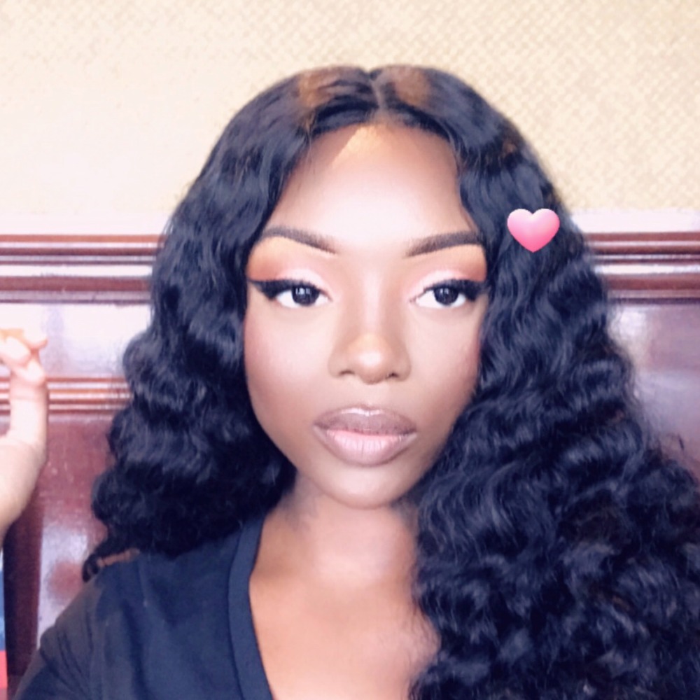 Meet your Posher, Shania